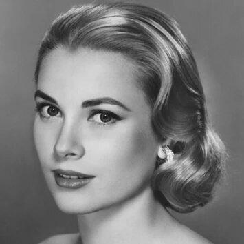 Grace Kelly was an American film actress in the mid-1950s, & became Princess of Monaco.